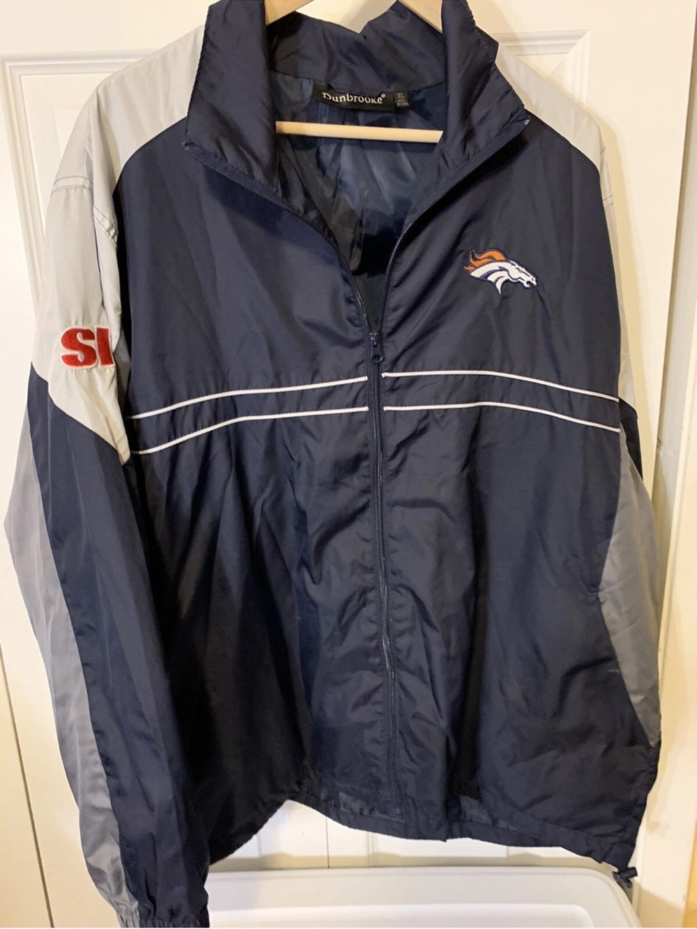 Denver Broncos Mens XL Windbreaker Dunbrooke Jacket Sports Illustrated SI Blue